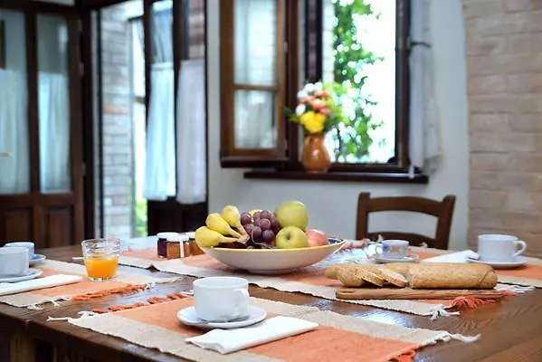 Agriturismo Bellarosa Assisi Farm stay